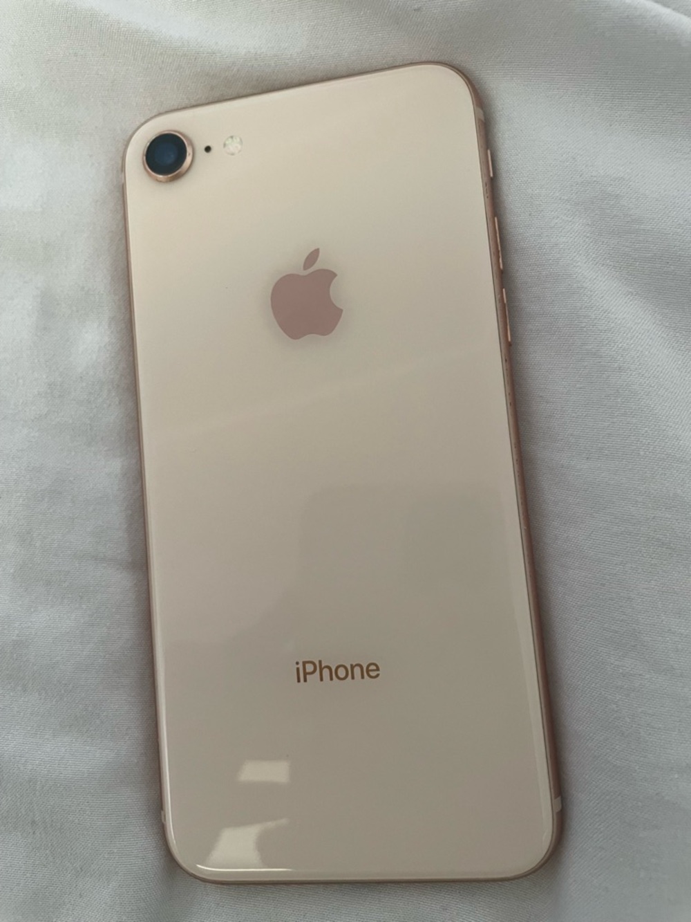 Apple iPhone 8 - Rose Gold